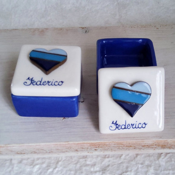 Scatolina con cuore a righe