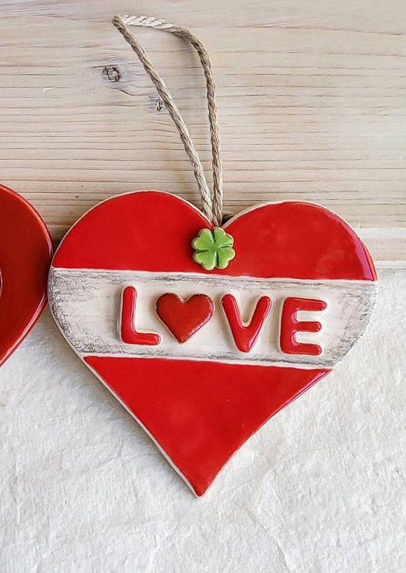 Cuore LOVE a rilievo